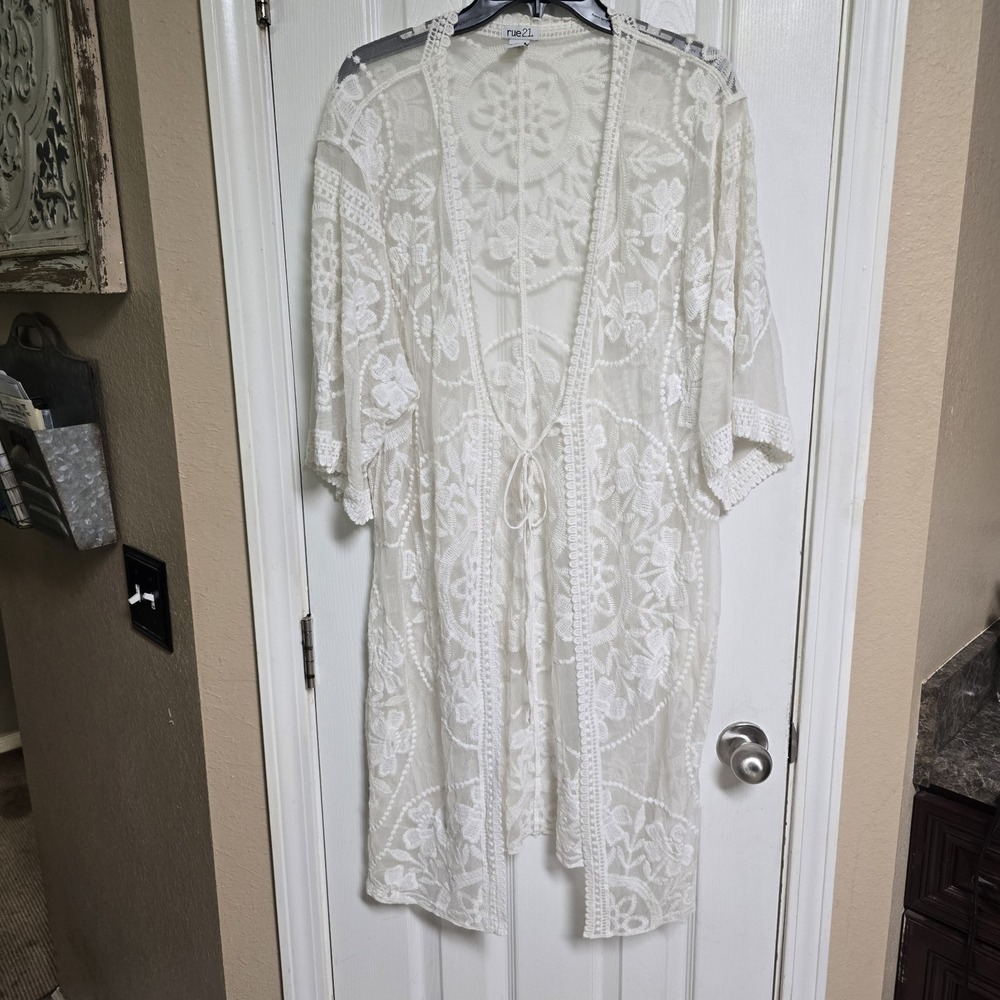 Rue21 Ivory Floral Lace Kimono Duster Cardigan Boho Cottagecore M